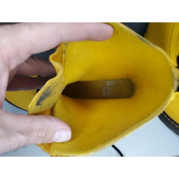 Dr Martens Drench Wellies 8-Eye Yellow Rain Boots Vulcanised Rubber US Womens 7 - Picture 9 of 15